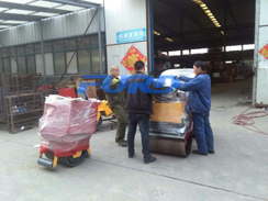 福瑞得機(jī)械座駕壓路機(jī)，手扶壓路機(jī)包裝發(fā)貨